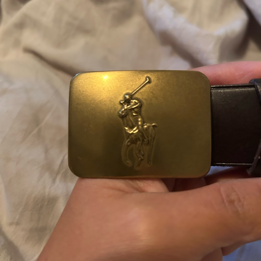 Ralph lauren Polo. Toddler belt. Size 22
Dark brown like new condition